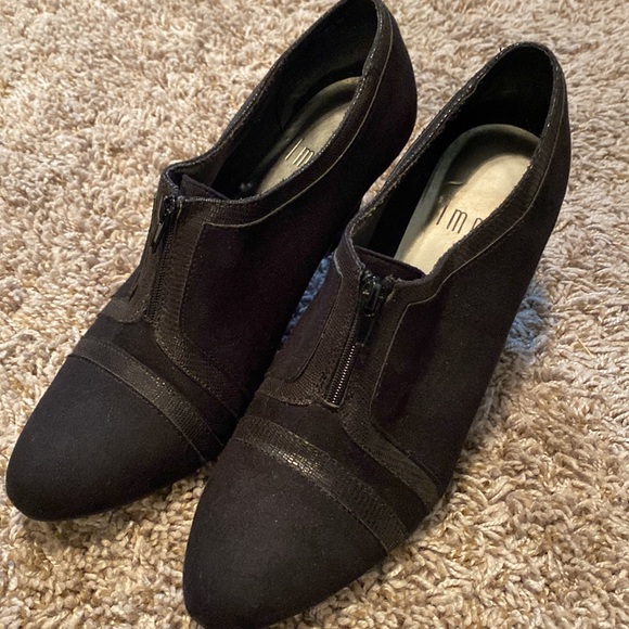 Impo Sz 9M Sexy Triumph Black Suede Heeled Bootie Boots - Picture 2 of 7